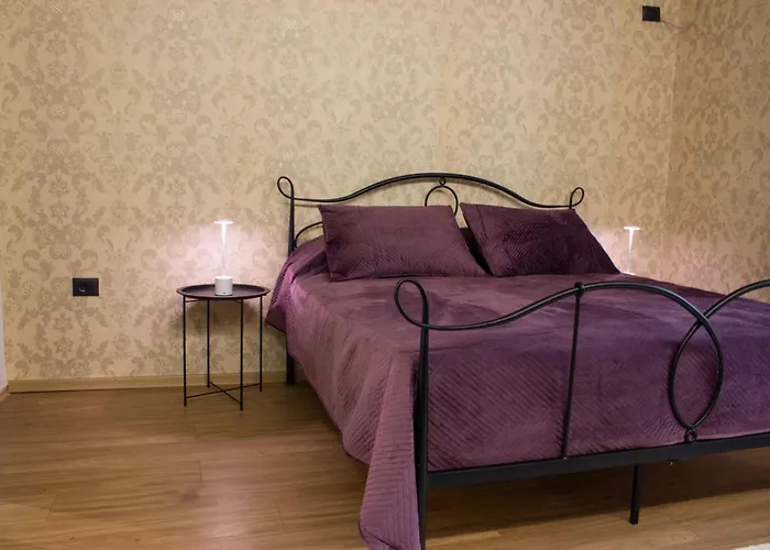 Bllok Spot - * Tirana