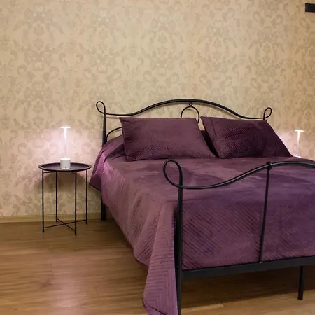 Bllok Spot - * ティラナ